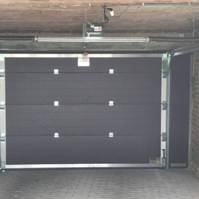 Pan 40 U - Portes de garage privé